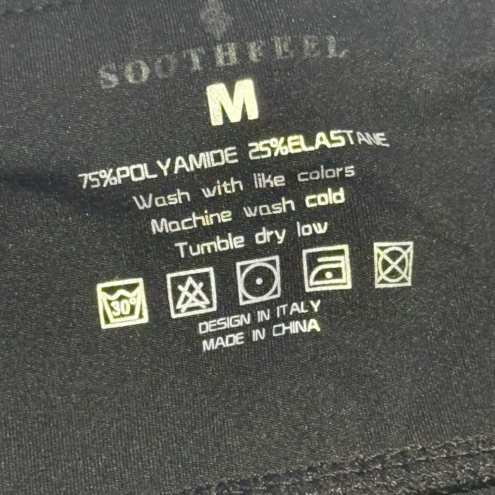 Soothfeel black joggers super soft wonens size medium. D5 - Picture 3 of 6